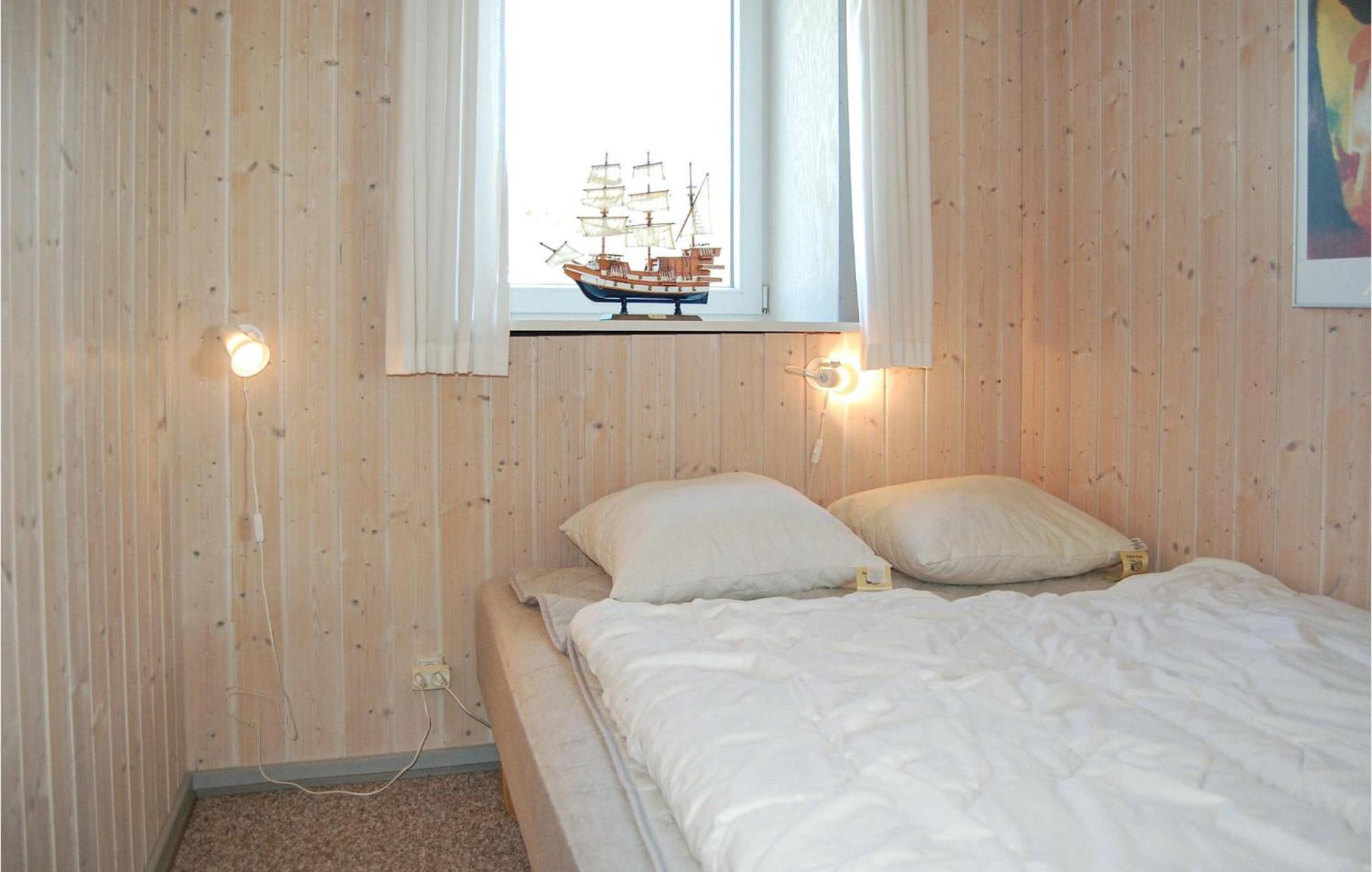 2 Bedroom Gorgeous Home In Hvide Sande Havrvig Bagian luar foto